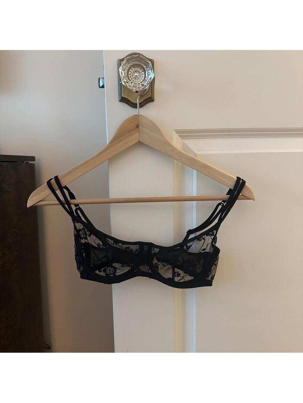 Vintage Victoria's Secret Black Lace Bra